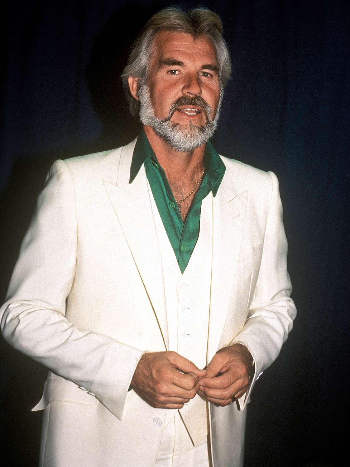 Kenny Rogers – A Stranger In My Place