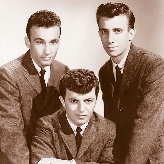 Blog Review: “A Teenager in Love” by Dion &#038; The Belmonts